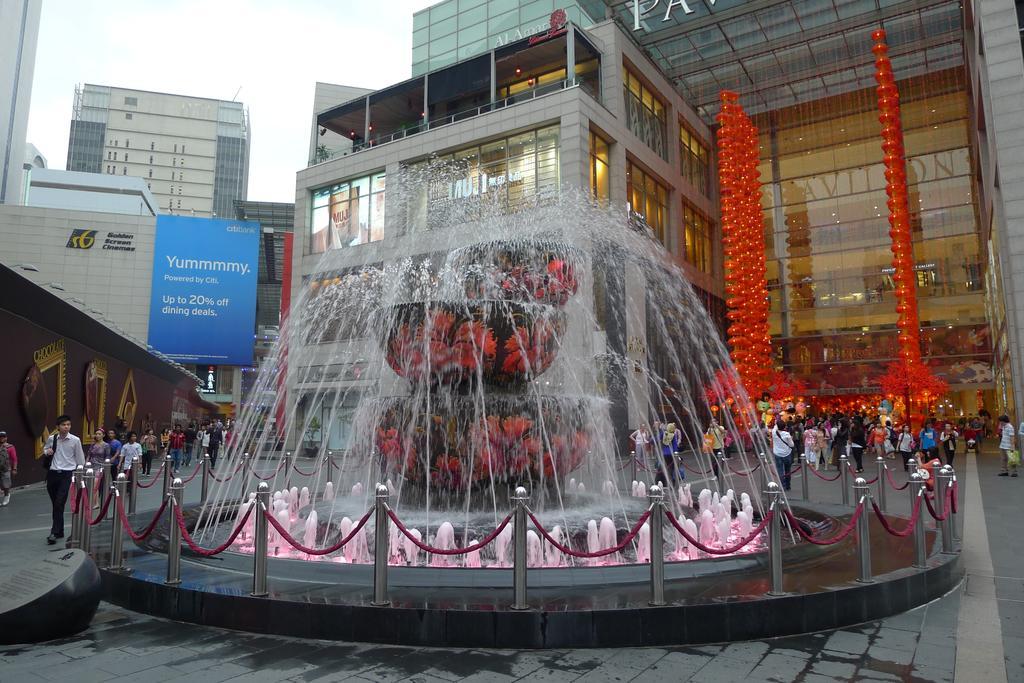 Soho Suites Klcc By 21 Century Travel Kuala Lumpur Exterior photo